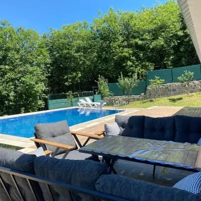 Kocaeli'nde Körfez Manzaralı Doğayla Başbaşa Tatil