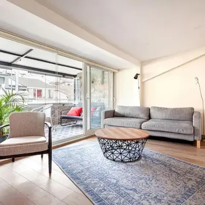 Prime location with terrace