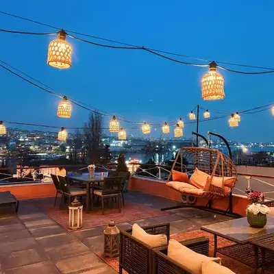 Waterfront Villa by the Tram - Private Terrace with Dome & Golden Horn View in Fatih