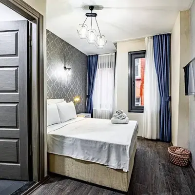 Deluxe Double Room 4