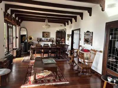 Gallery image of Retro Modern Villa Rose -Unique Sapanca Lake View in Serdivan