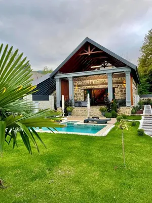 Gallery image of Sakarya Sapanca Ünlüce 2 oda 1 salon Özel Havuz- Şömine - Sauna - Aile Konaklamalı 5 Kişilik Taş Ev - BNG-71 in Sapanca