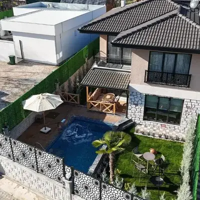 Lina Garden Villa