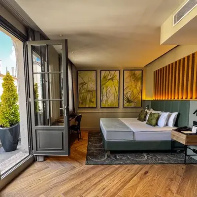 The Wings Hotels Pera