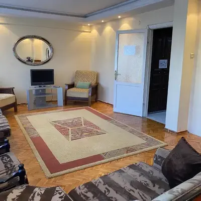 Spacious apartment very close to the tram