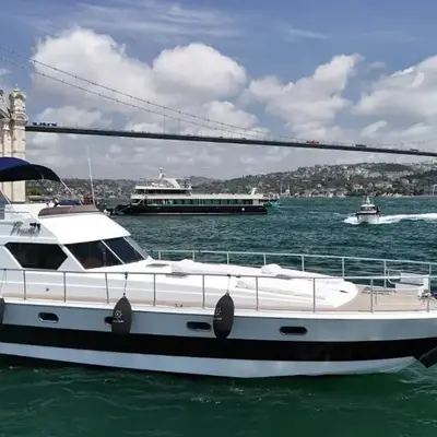 Pruva Yacht