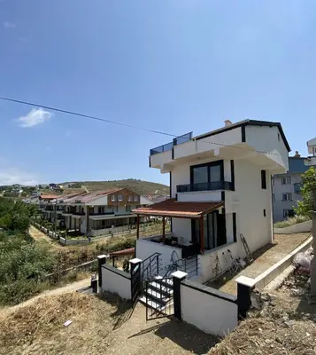 a house on the side of a hill at Ege Naz 1 in Marmara