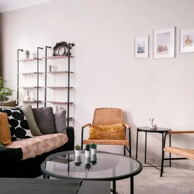 Stylish Flat w Balcony – 5 Mins from Taksim Square