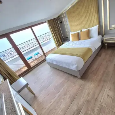 La Marıno Suıt