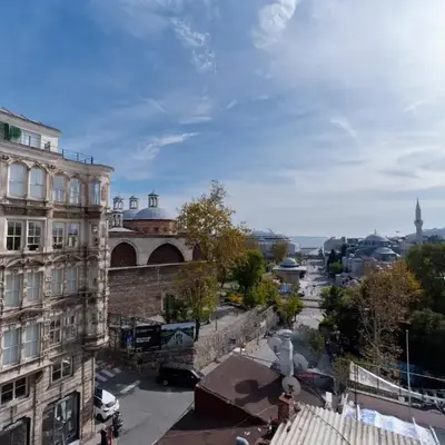 Spacious 1-Bedroom Apartment with Bosphorus View