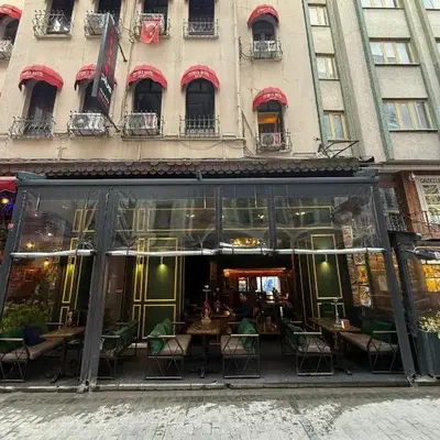 Ethnica Hotel Old City