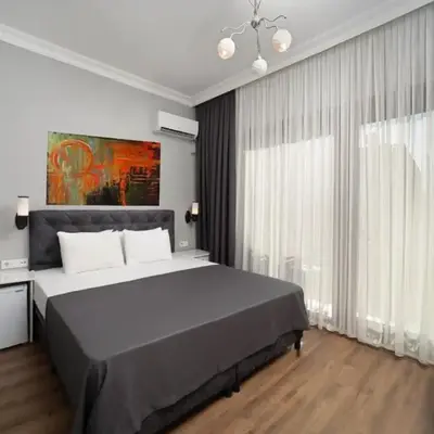 Kallavi Pera Hotel