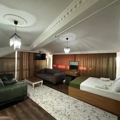 Riwaner Hotel