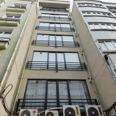 Birru Suites