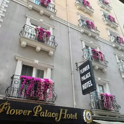 Flower Palace Hotel