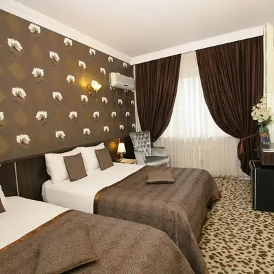 Maya Hotel