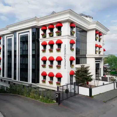 İzz Hotel Koşuyolu