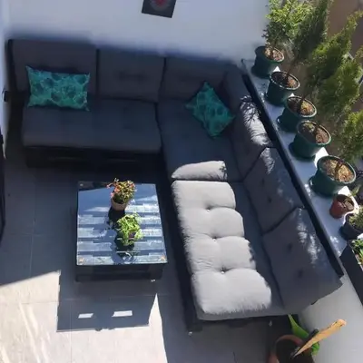 Duplex with terrace in center