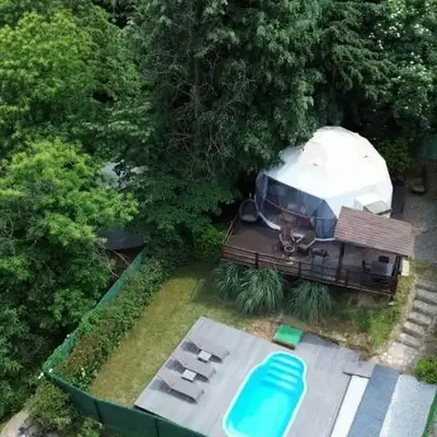 ME-GA Glamping