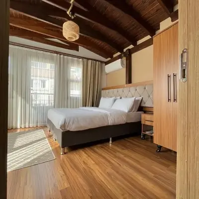 PALMERA ART HOUSE