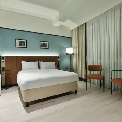 EA Exclusive Hotel