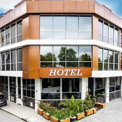 Garden Room Suit Hotel